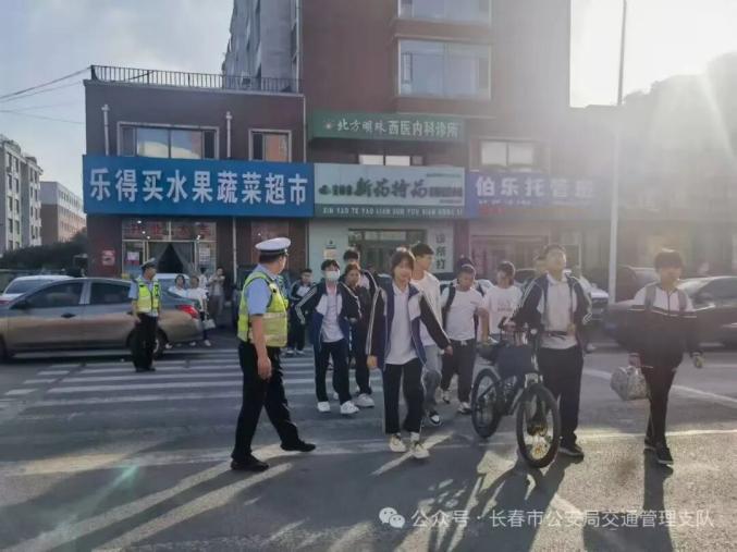 9月吉林交通安全风险预警：校园周边车流量大增+夏秋恶劣天气频发