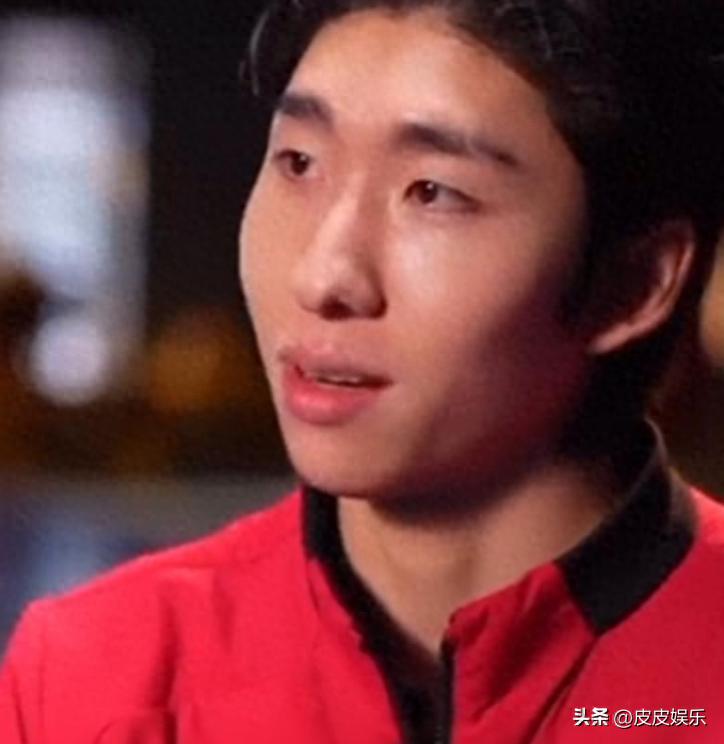 米兰冬奥会开幕式亮点多，中国运动员风采与大咖表现超精彩