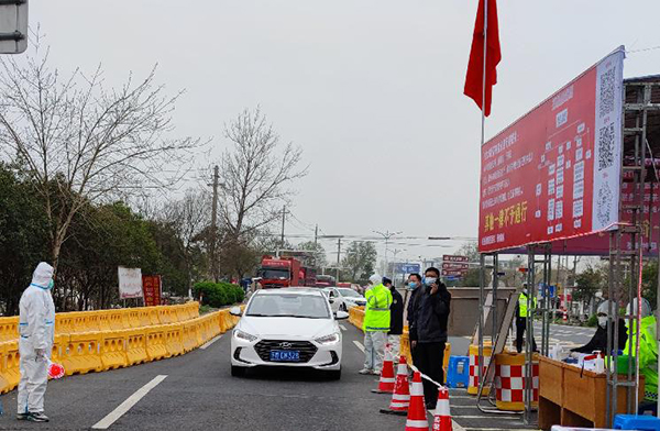 泰州姜堰顾高镇：人大代表积极投身严峻疫情防控工作